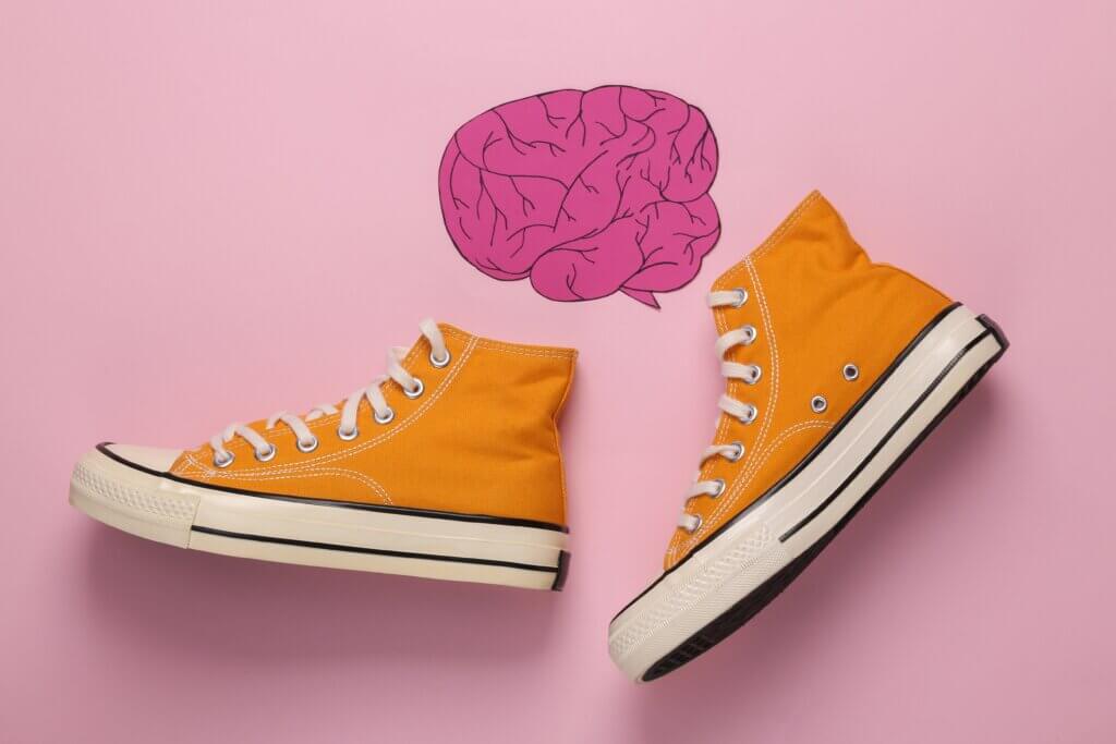 Brain above feet and shoes